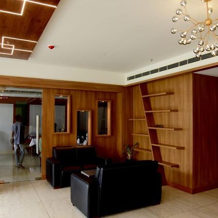 Hotel Emerald Palace Kottiyam Екстер'єр фото