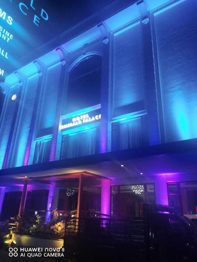 Hotel Emerald Palace Kottiyam Екстер'єр фото